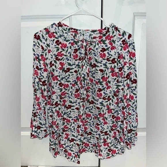 Old Navy Tops - Old Navy long sleeve shirt Small